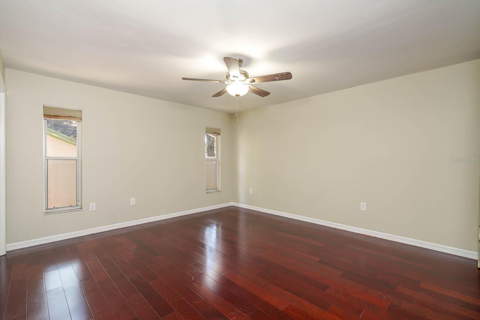 Image 14 of 55 For 748 Sagewood Drive