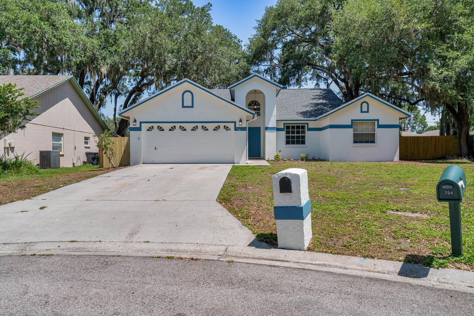 Image 29 of 55 For 748 Sagewood Drive