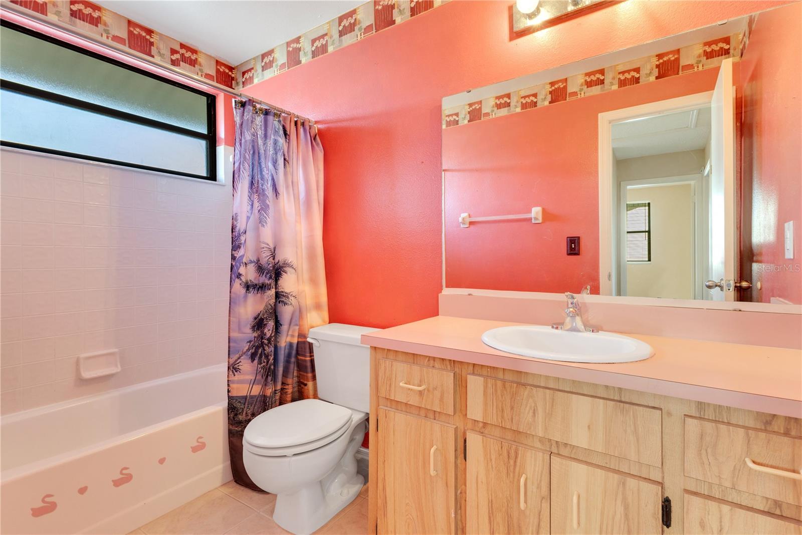 Image 23 of 36 For 728 Waterbridge Drive