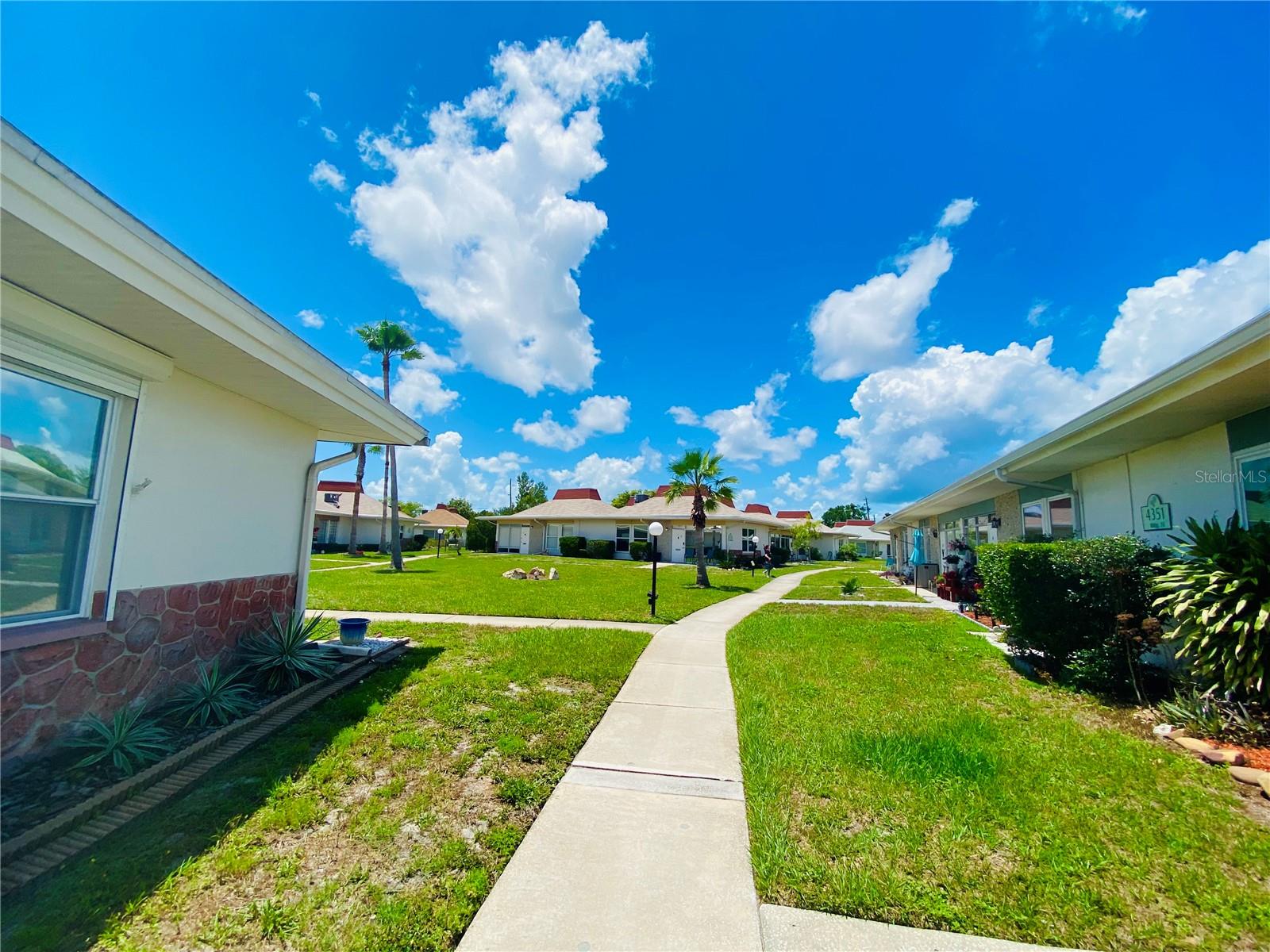 Image 3 of 24 For 4351 Tahitian Gardens Circle H