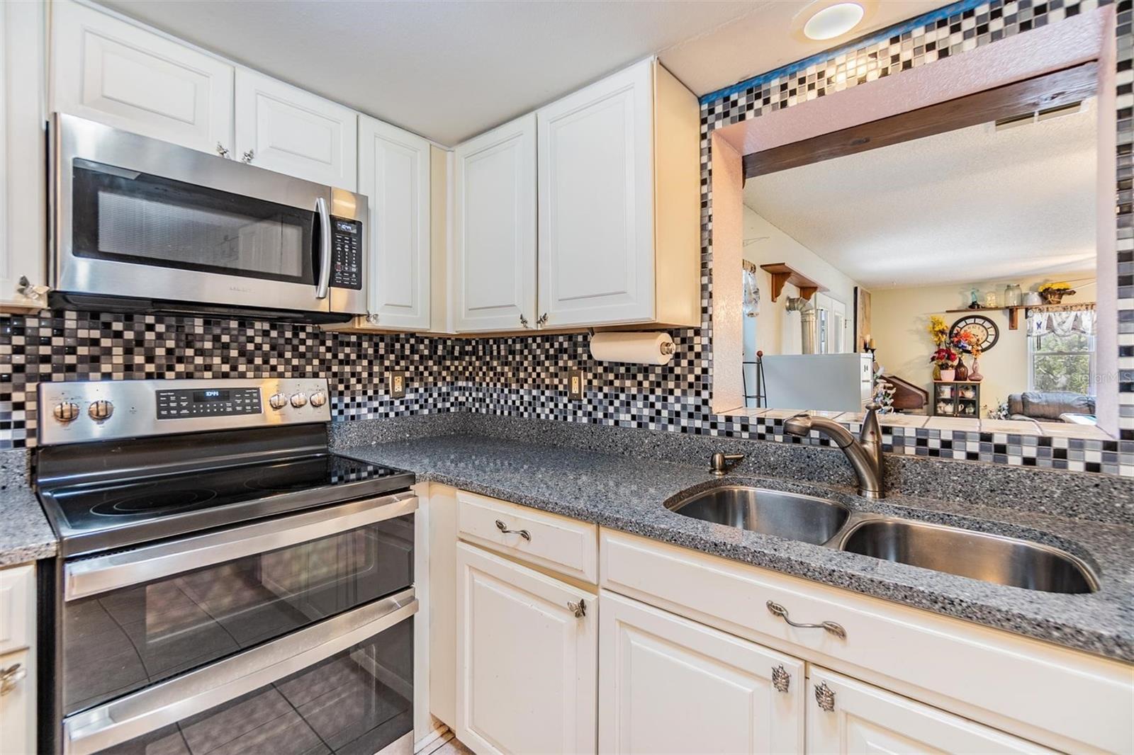 Image 13 of 38 For 2308 Rio Circle