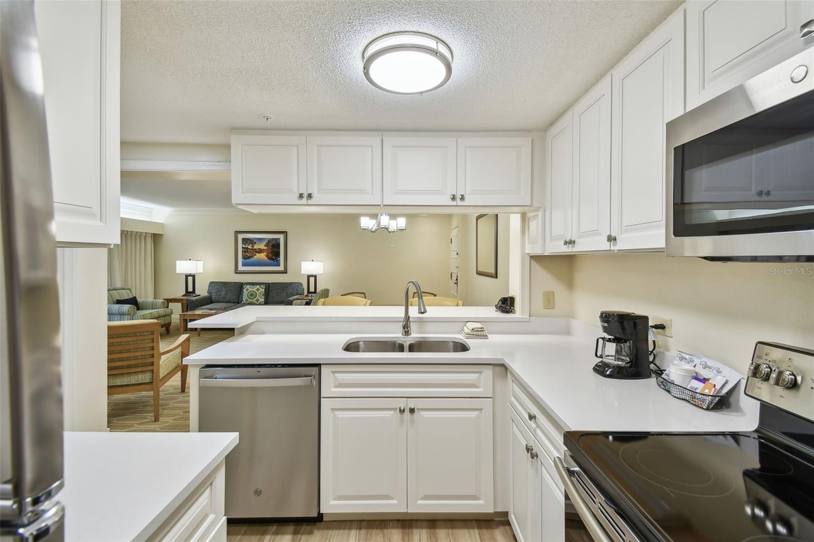 Image 17 of 65 For 36750 Us 19 N 07208