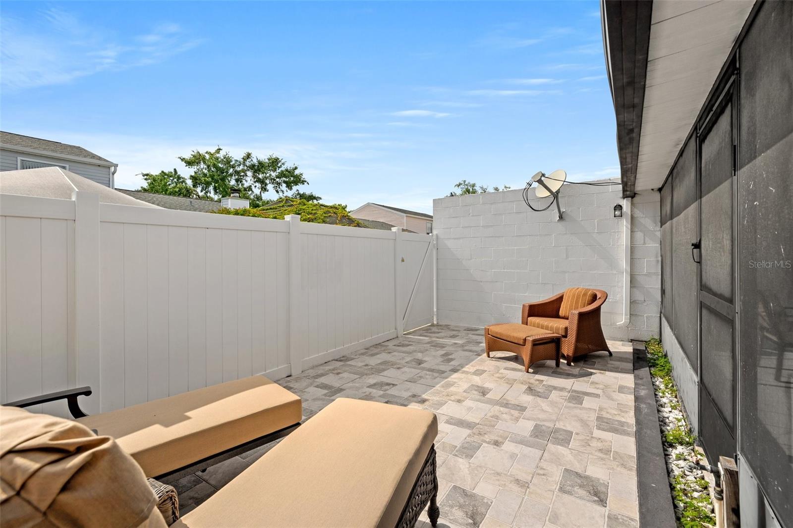 Image 22 of 28 For 11811 Cypress Crest Circle