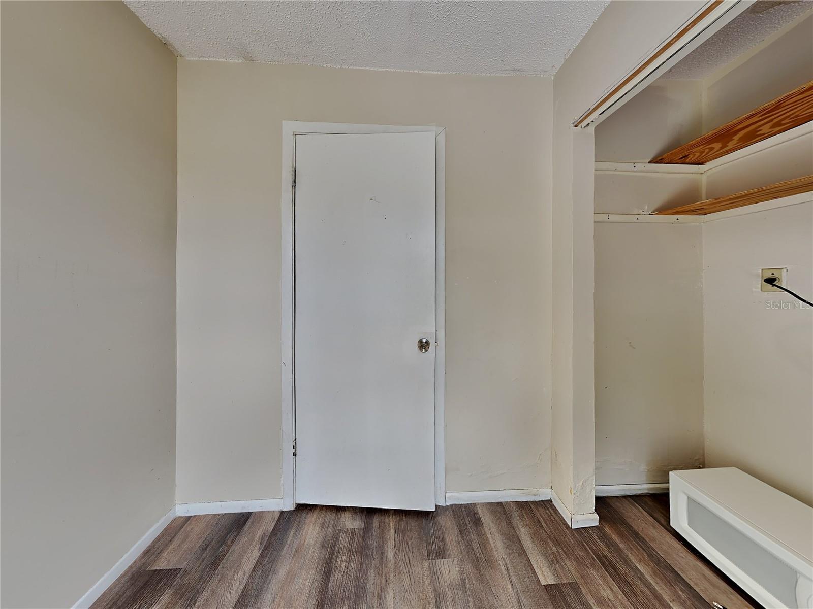 Image 15 of 20 For 907 63rd Avenue W 907 & 909