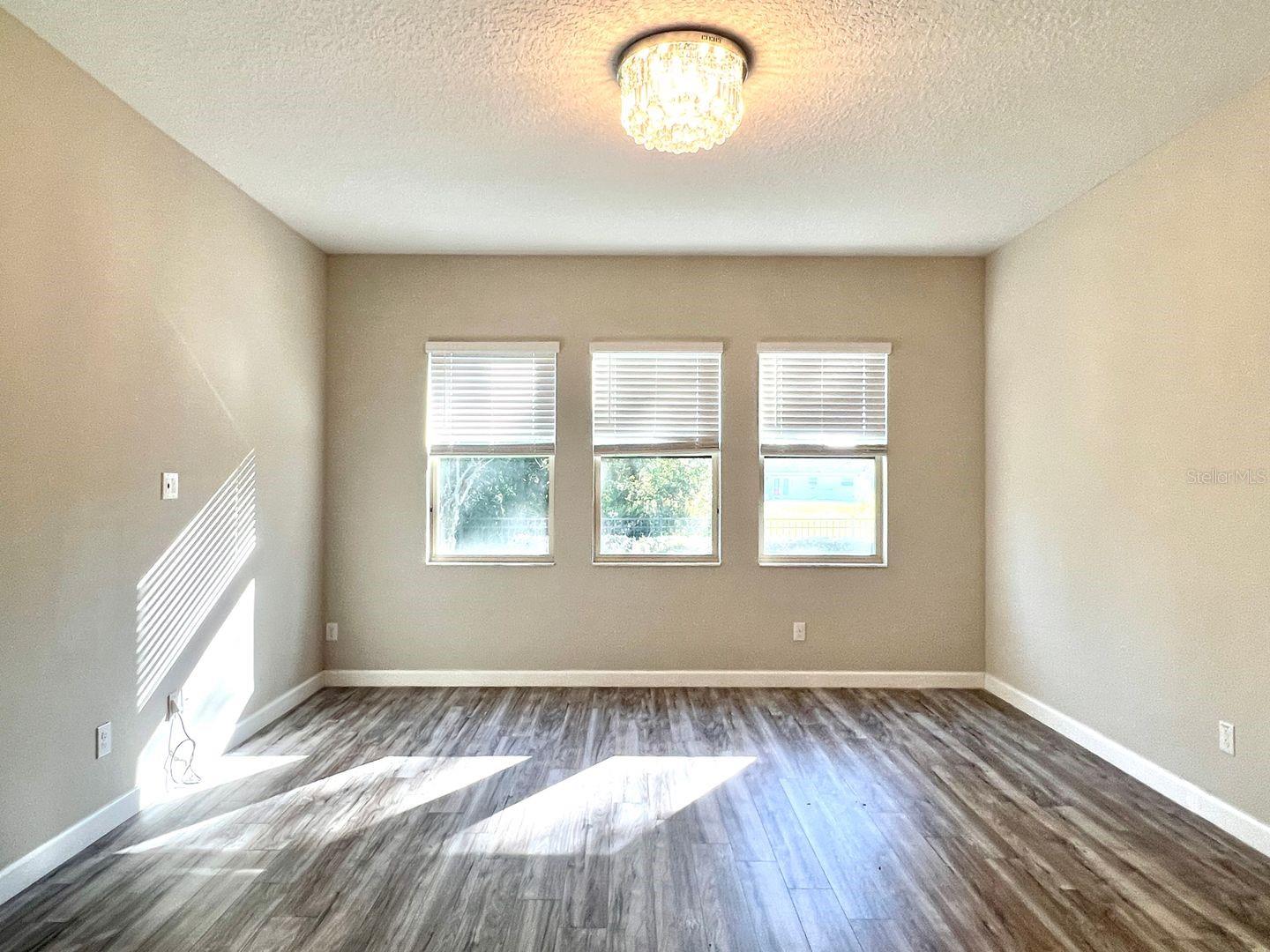 Image 10 of 35 For 2781 Hilliard Drive