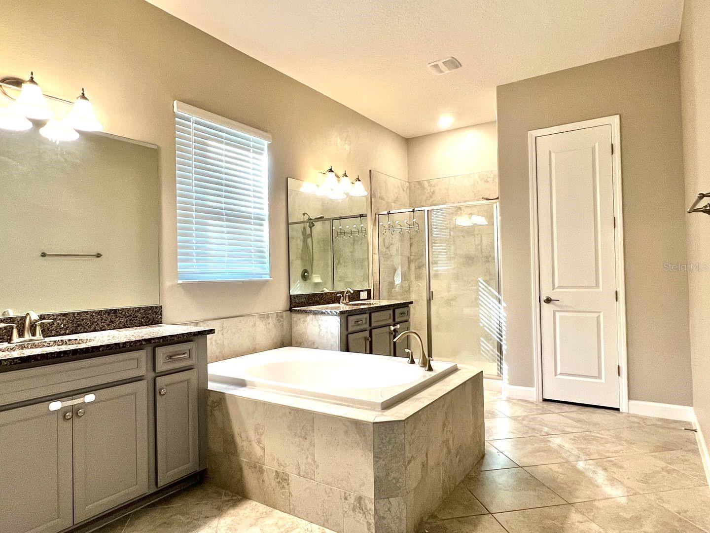 Image 13 of 35 For 2781 Hilliard Drive
