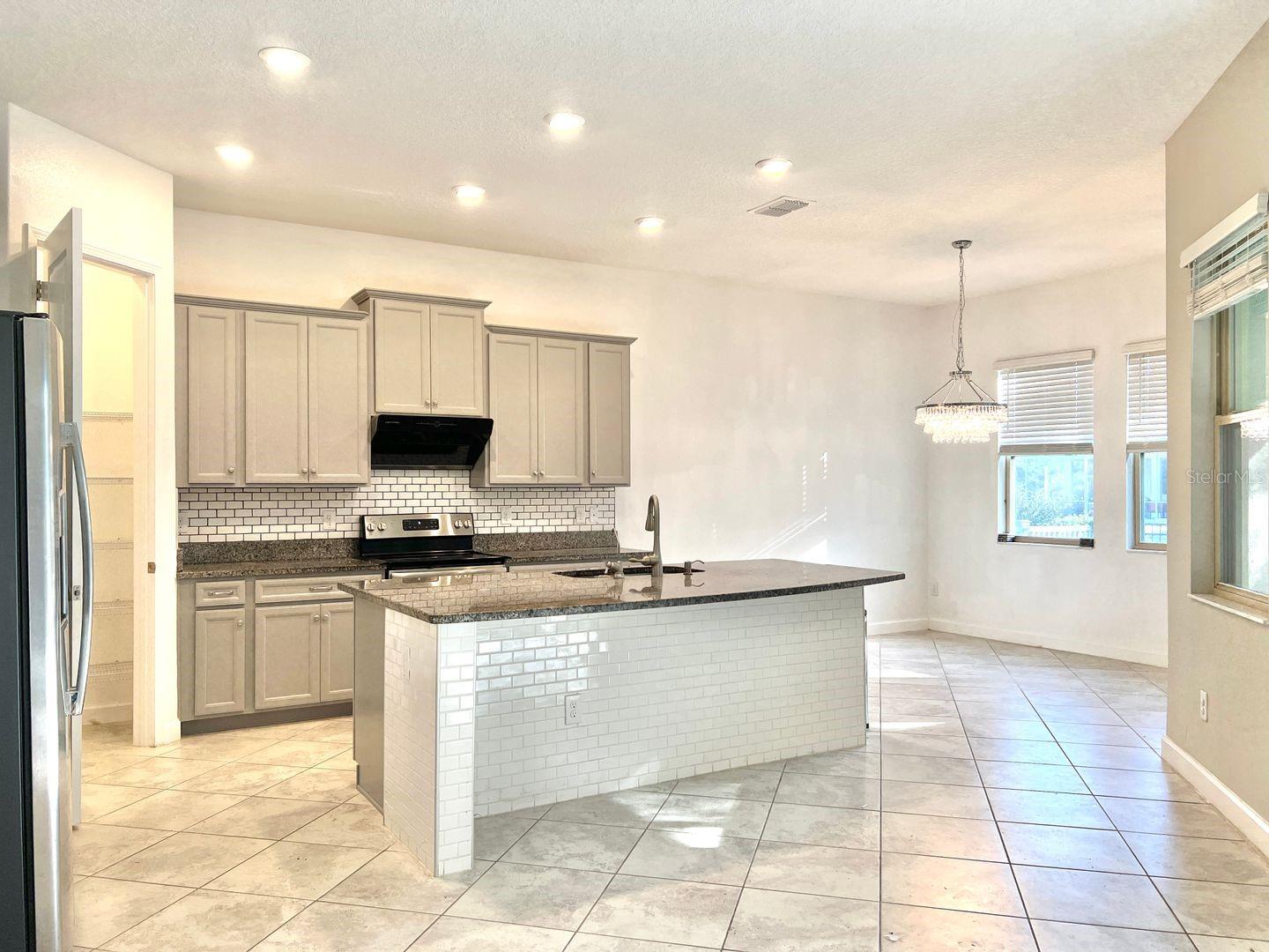 Image 6 of 35 For 2781 Hilliard Drive