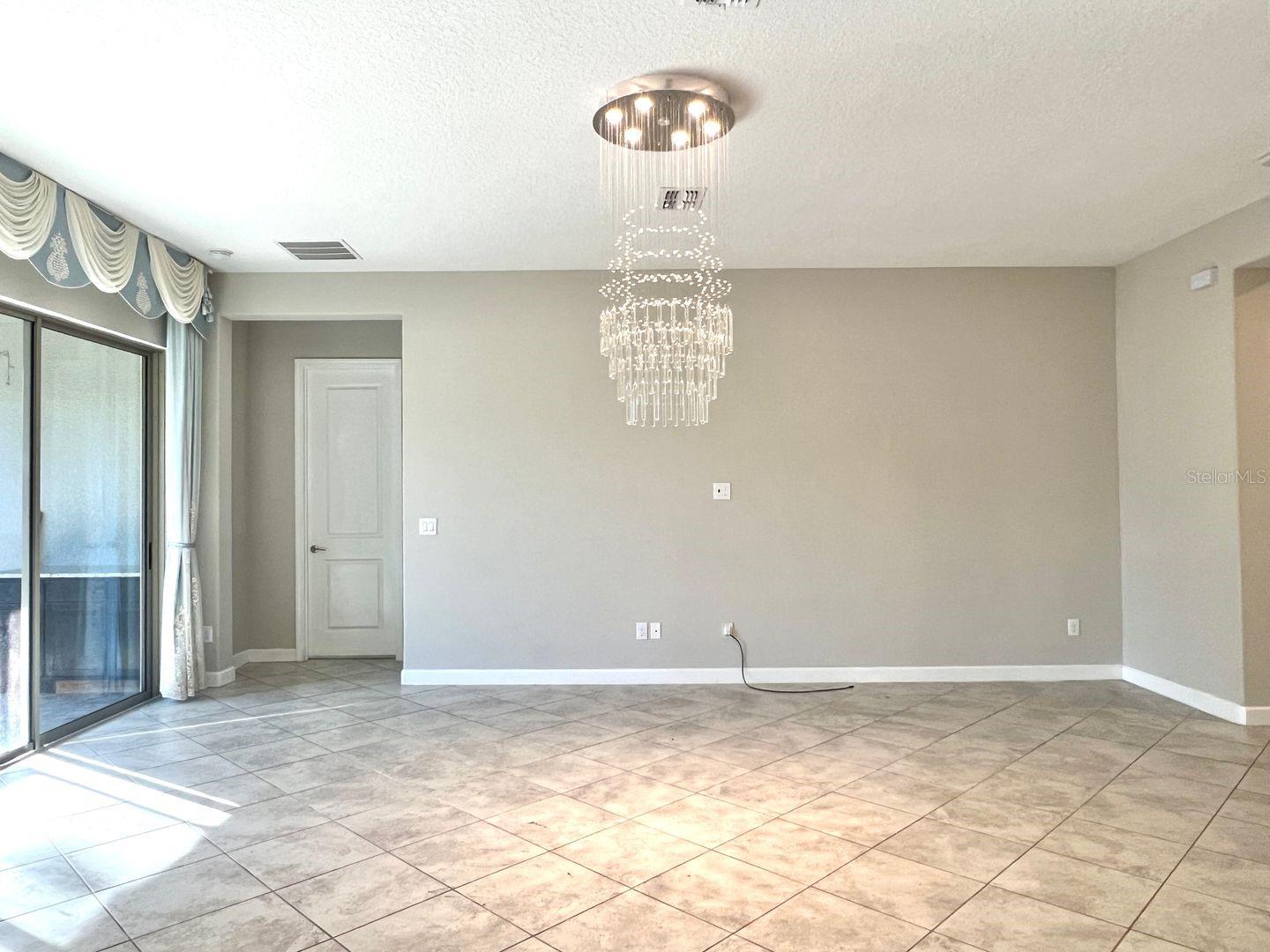 Image 9 of 35 For 2781 Hilliard Drive