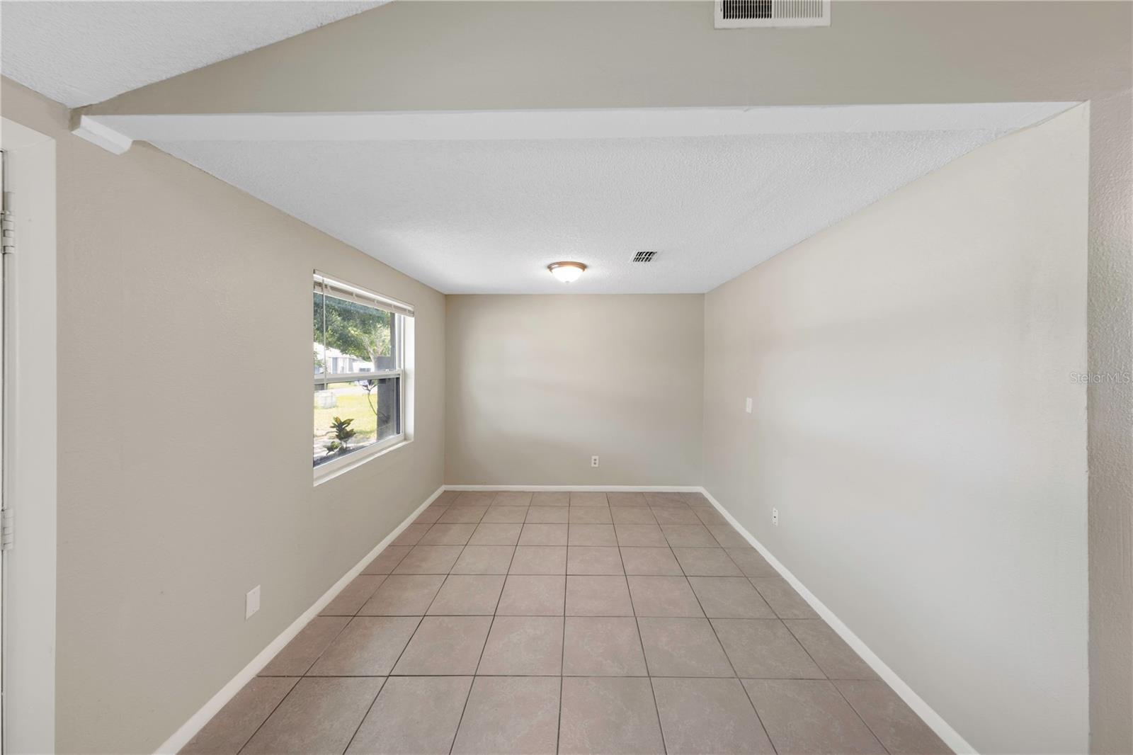 Image 10 of 19 For 8805 Plum Grove Court