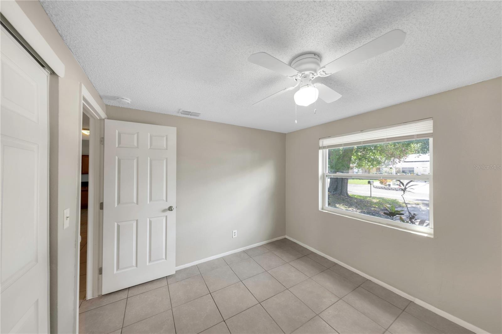 Image 14 of 19 For 8805 Plum Grove Court
