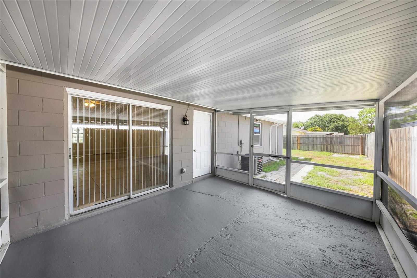 Image 19 of 19 For 8805 Plum Grove Court