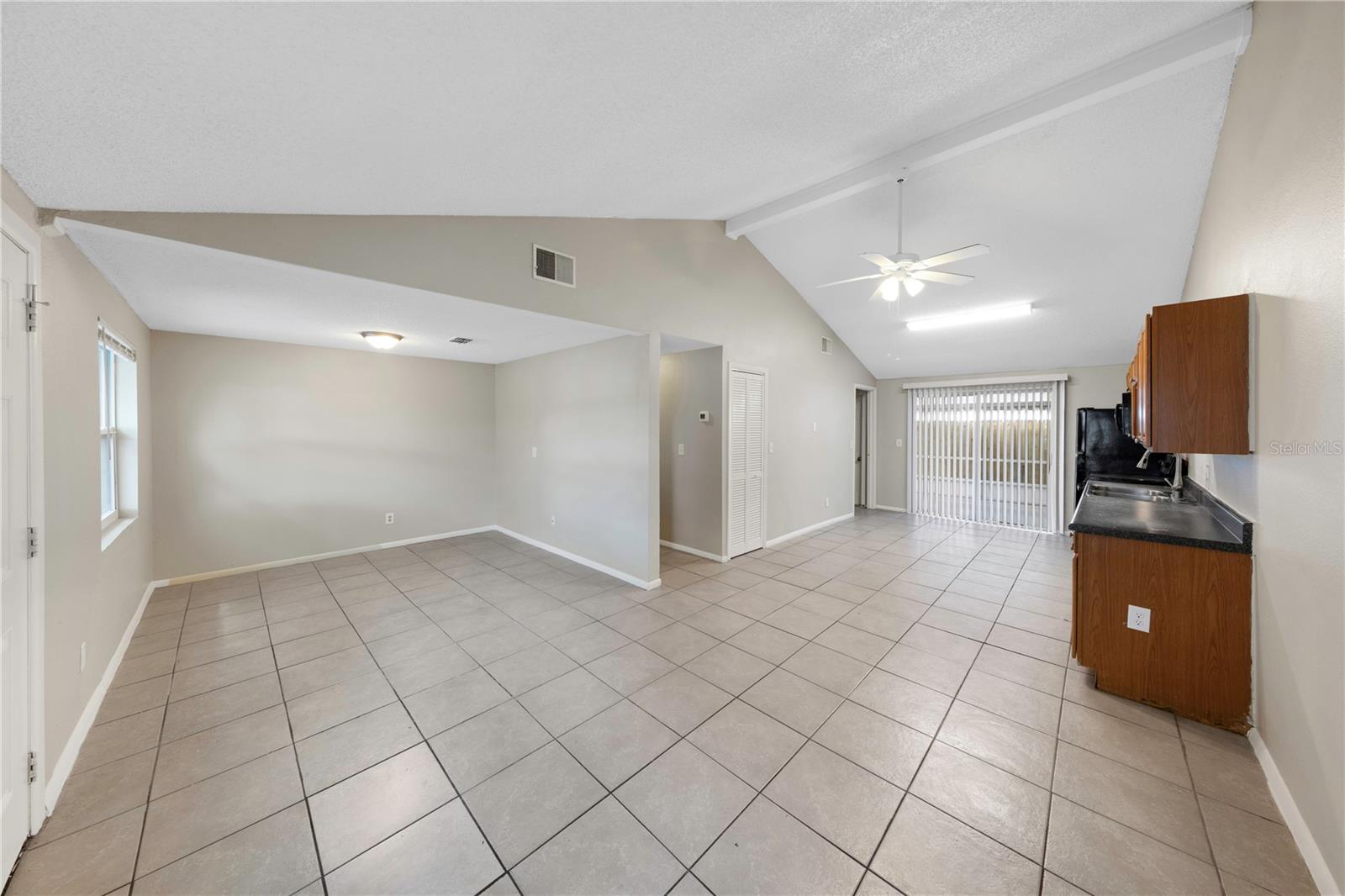 Image 5 of 19 For 8805 Plum Grove Court