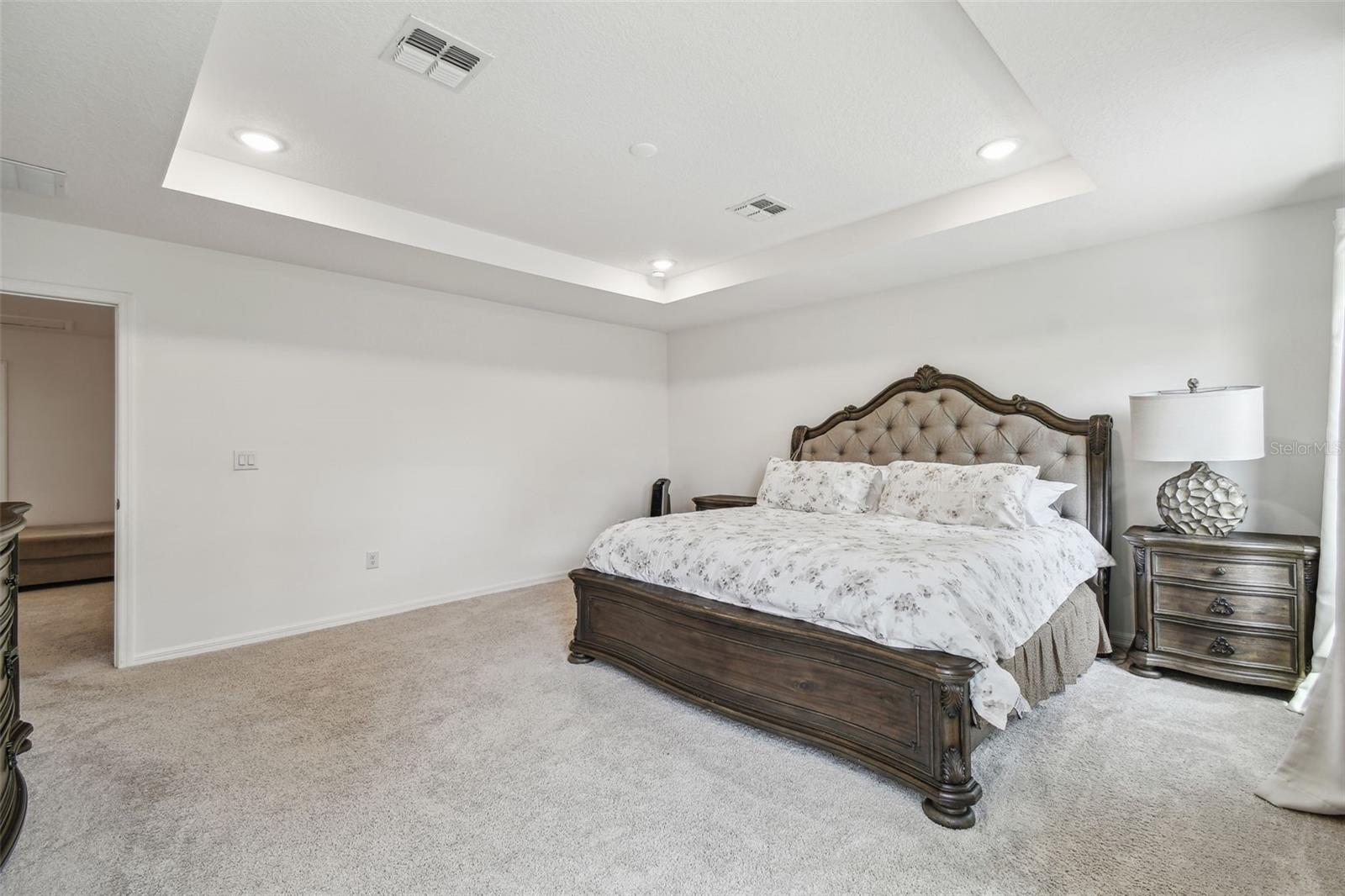 Image 17 of 57 For 14282 Coronado Drive