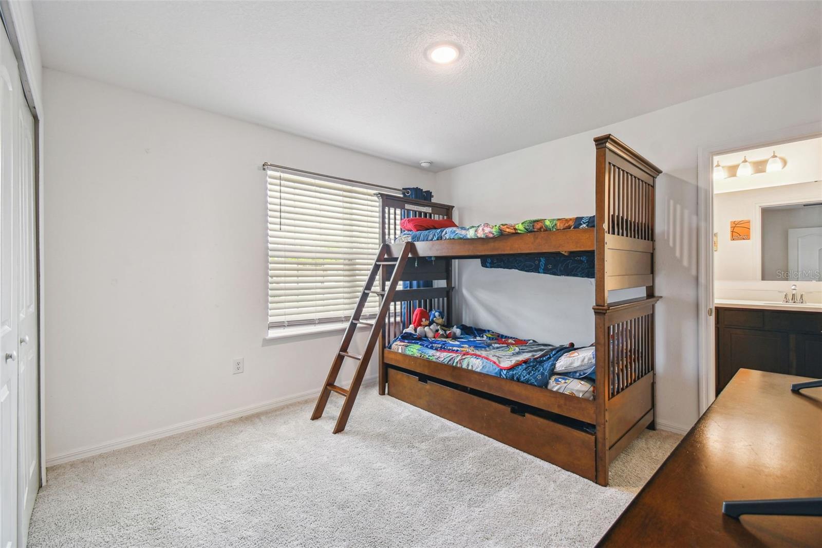 Image 33 of 57 For 14282 Coronado Drive