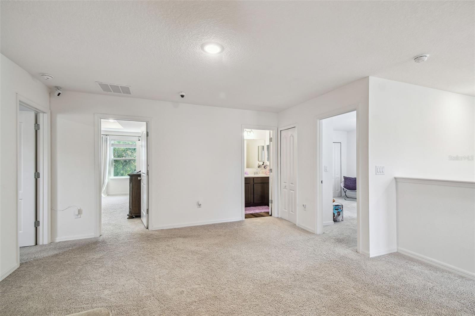 Image 35 of 57 For 14282 Coronado Drive