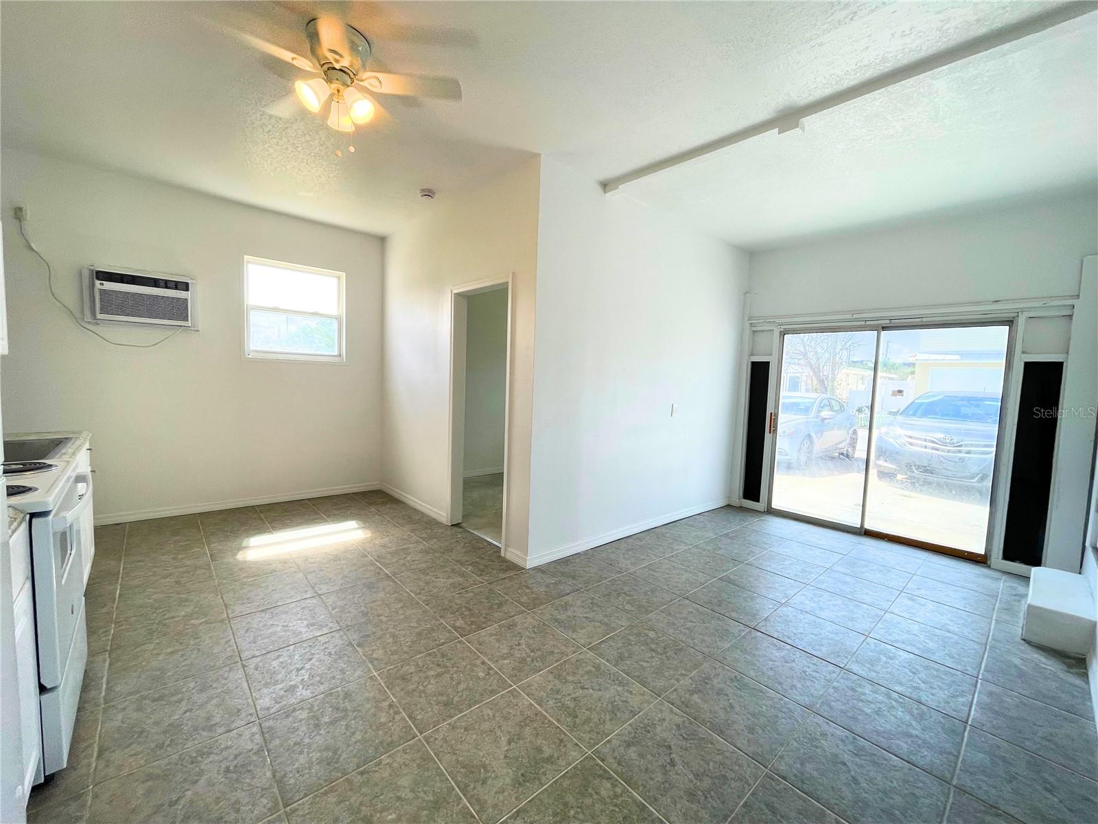 Image 6 of 10 For 150 Madeira Avenue 3