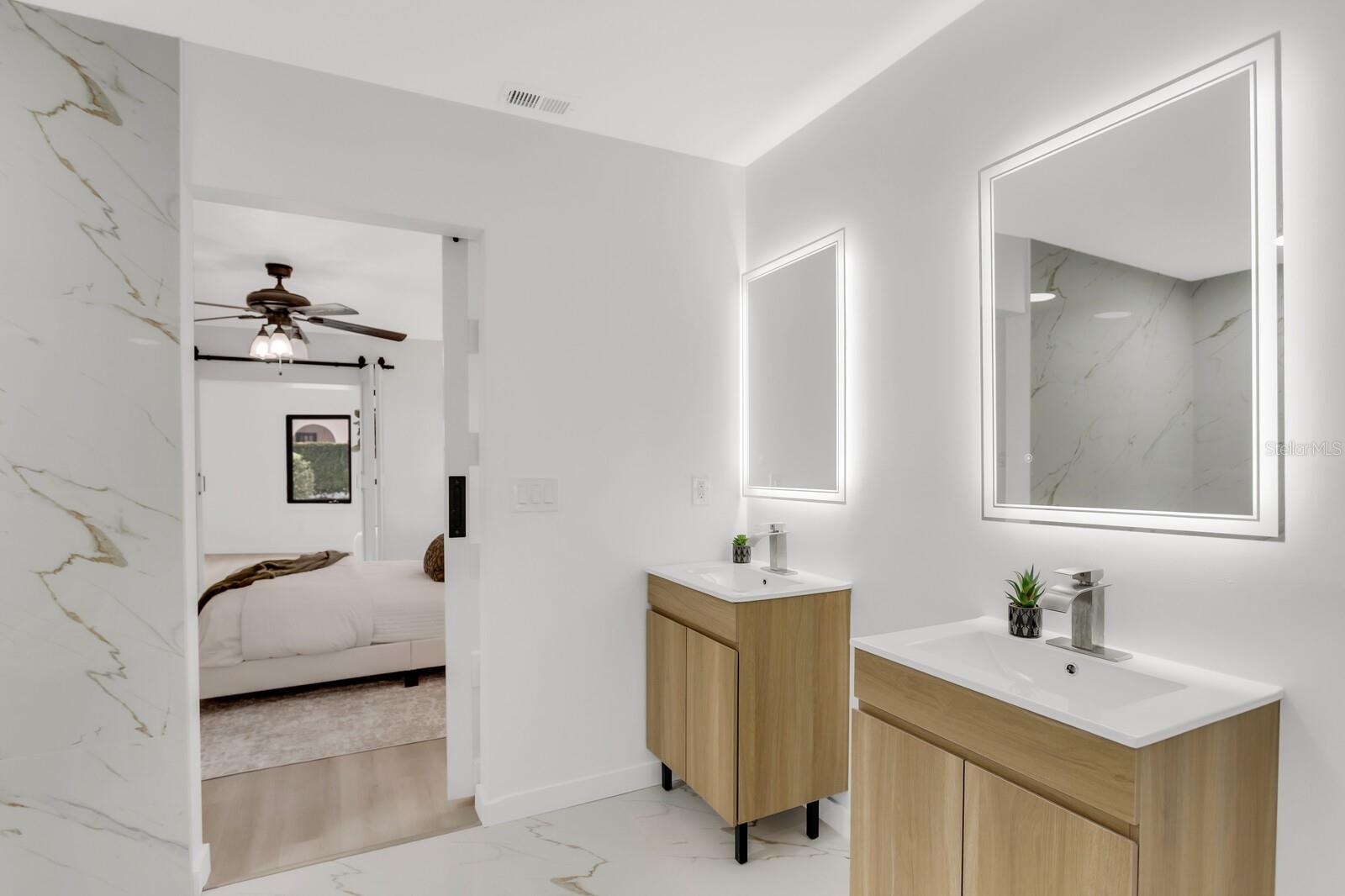 Listing photo id 36 for 7032 Pelican Island Drive