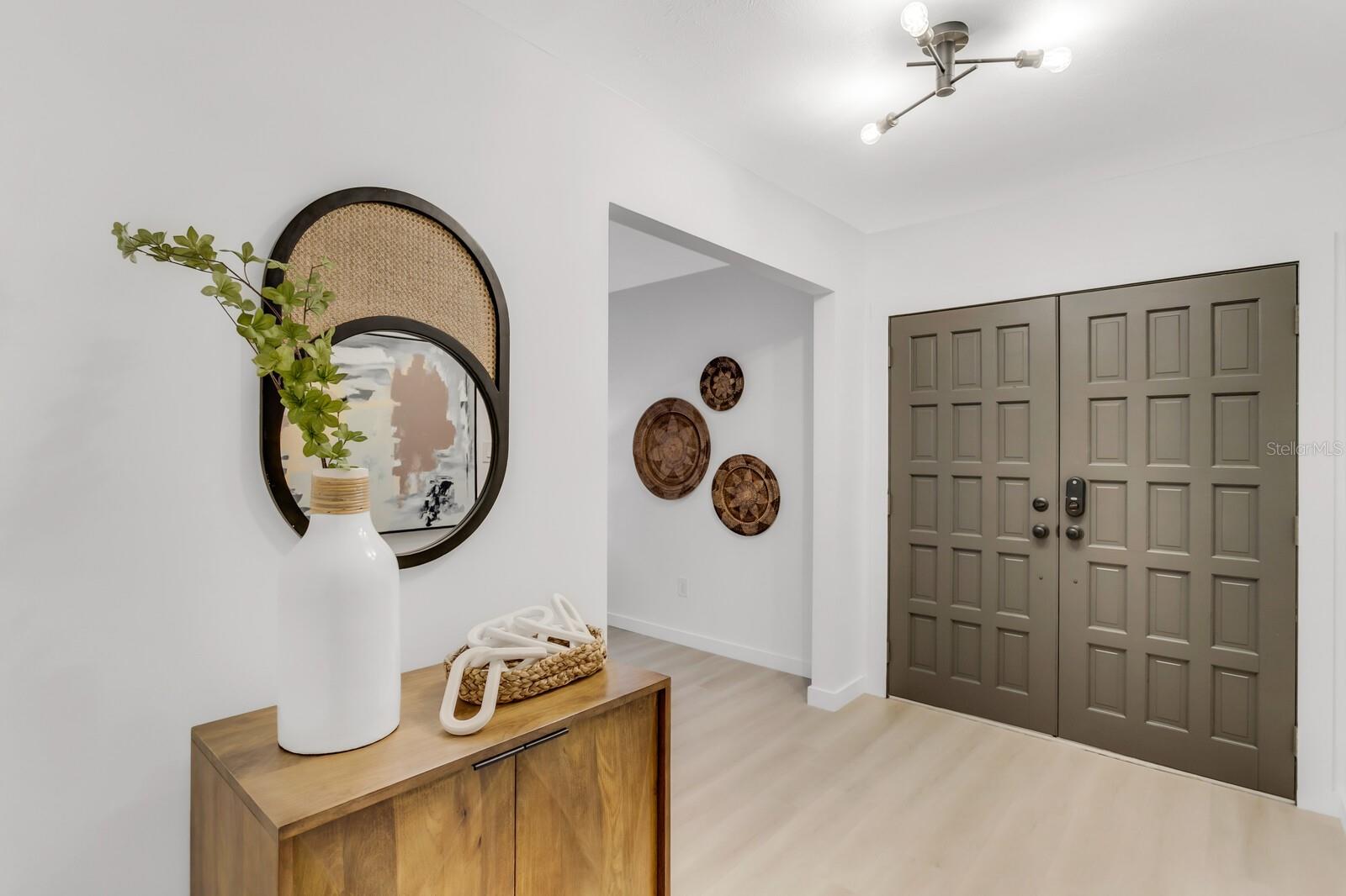 Listing photo id 3 for 7032 Pelican Island Drive