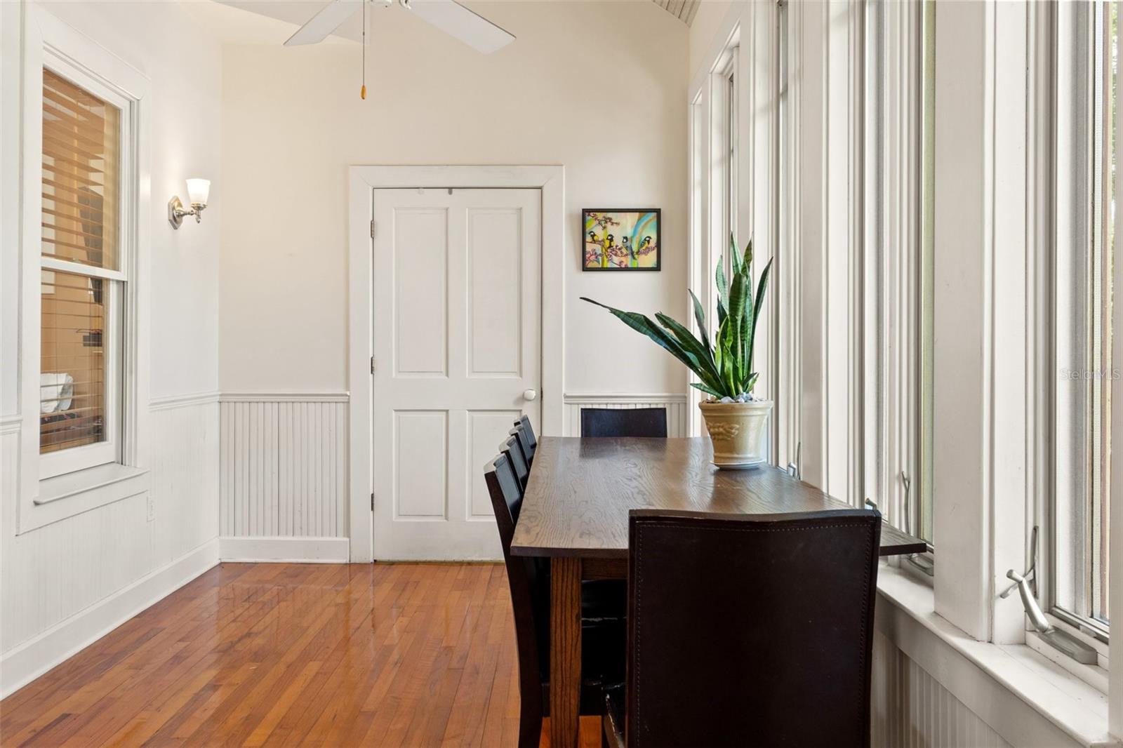Image 18 of 48 For 1001 Crawford Street
