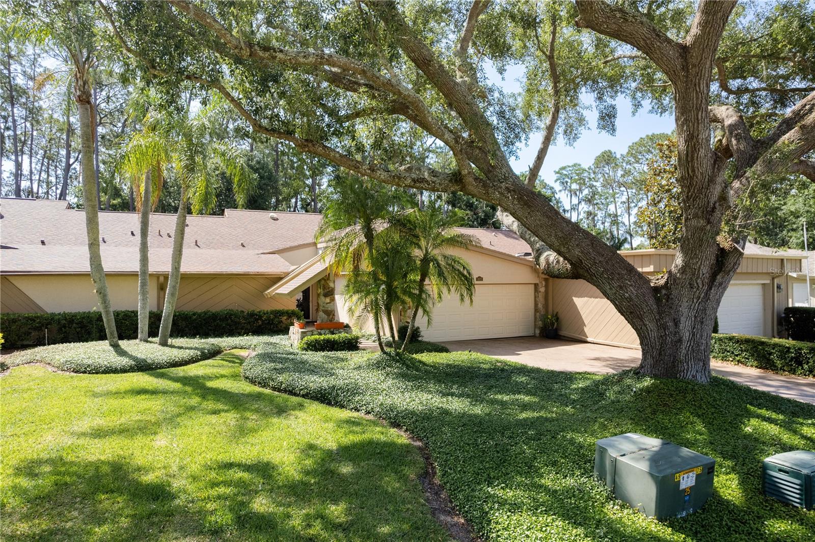 Listing photo id 36 for 3071 Bolt Drive