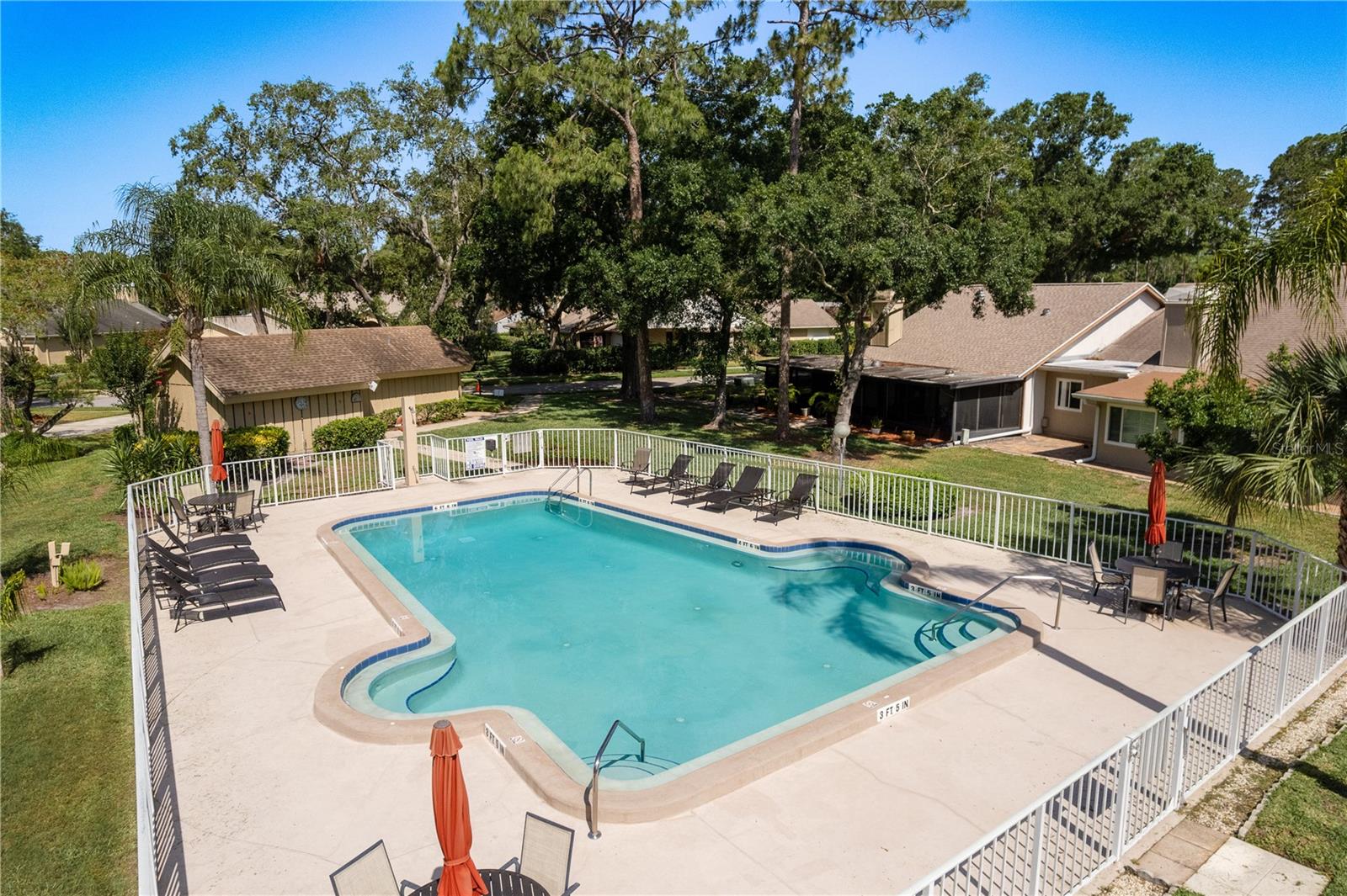 Listing photo id 41 for 3071 Bolt Drive