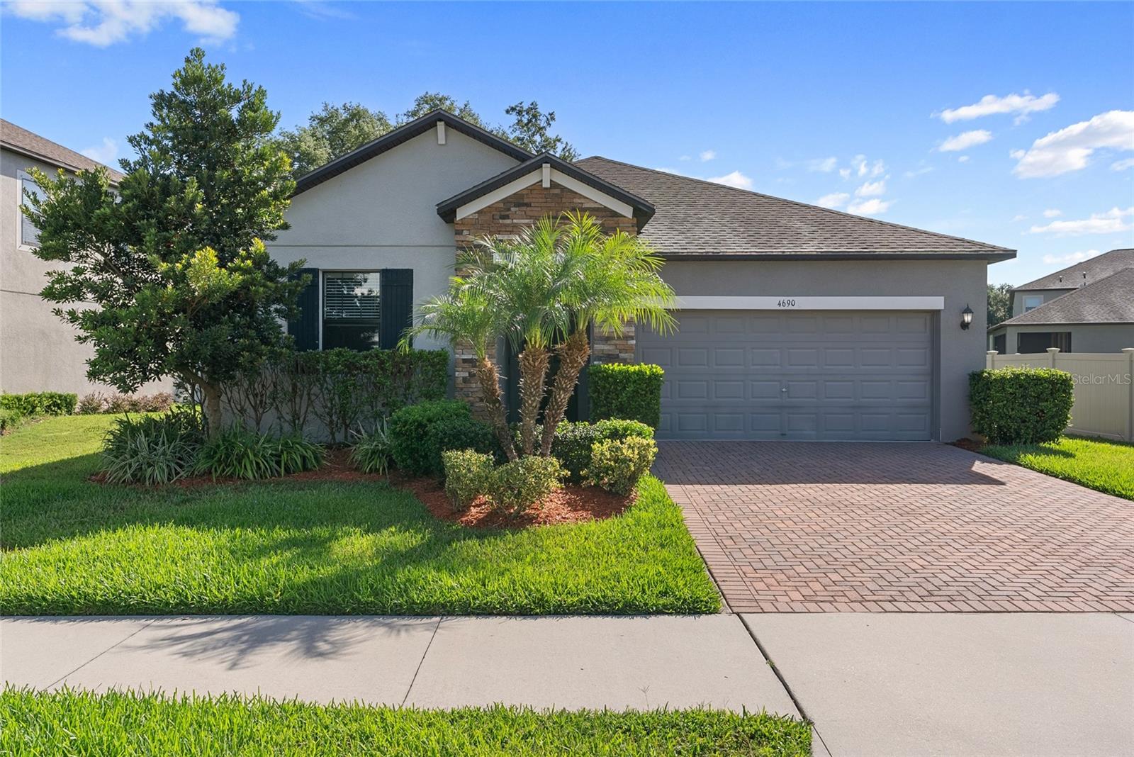 Details for 4690 Coachford Drive, WESLEY CHAPEL, FL 33543