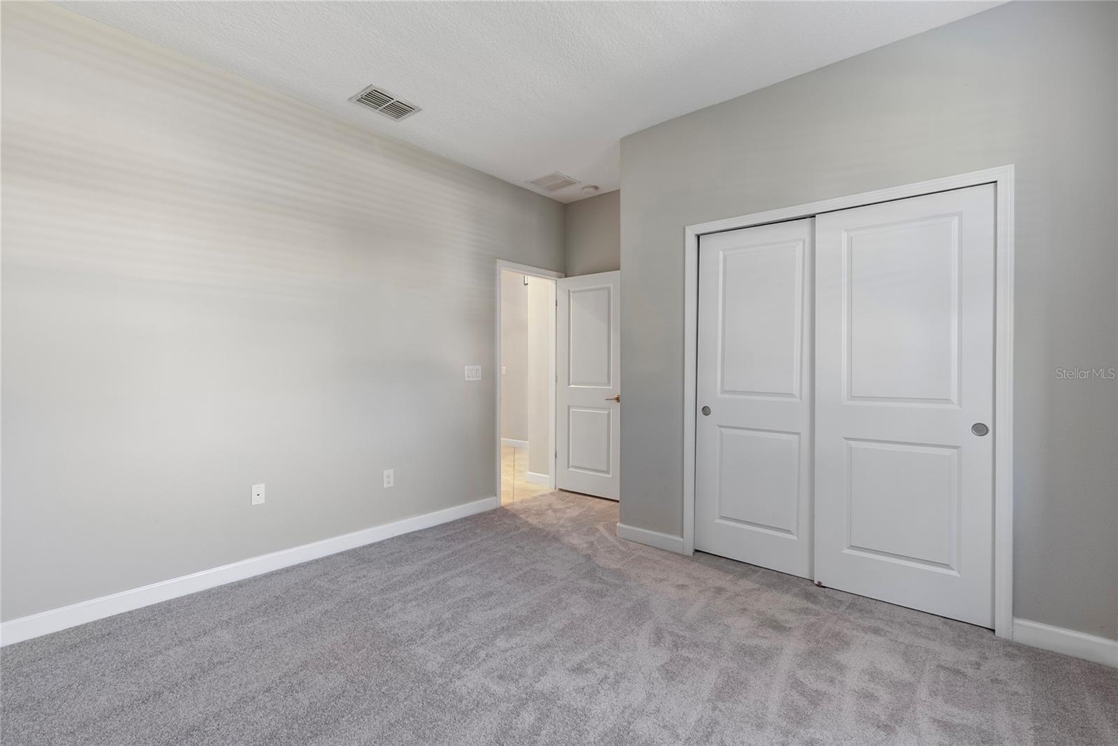 Image 16 of 35 For 4690 Coachford Drive