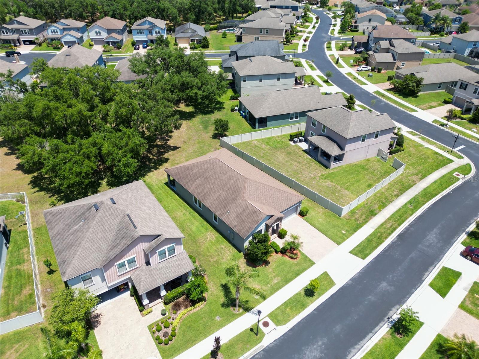 Image 29 of 35 For 4690 Coachford Drive