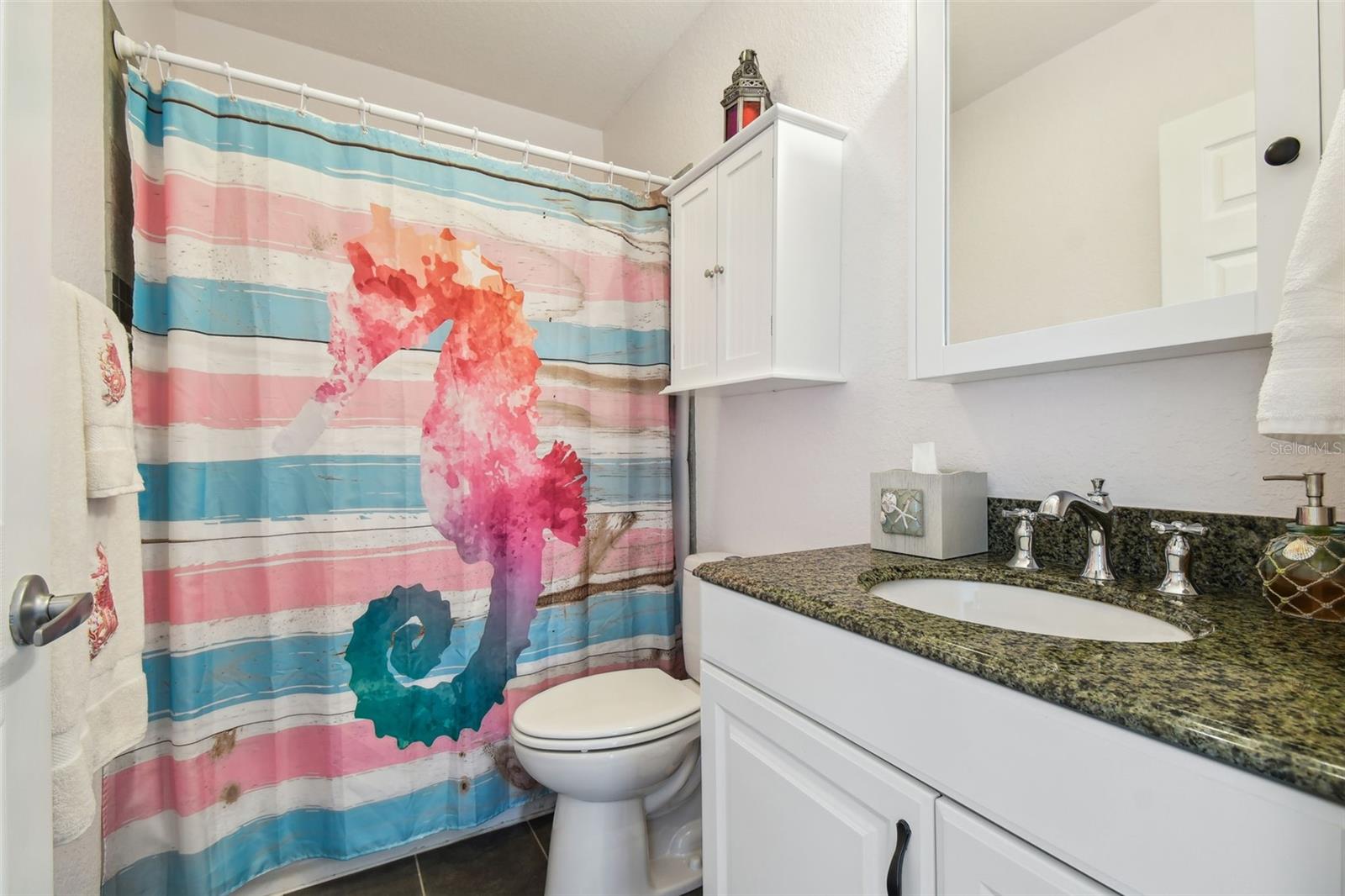 Listing photo id 24 for 3227 Rose Arbor Drive