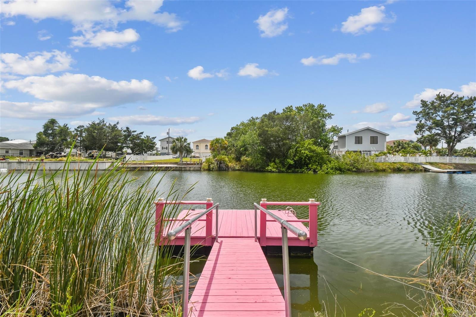 Listing photo id 31 for 3227 Rose Arbor Drive