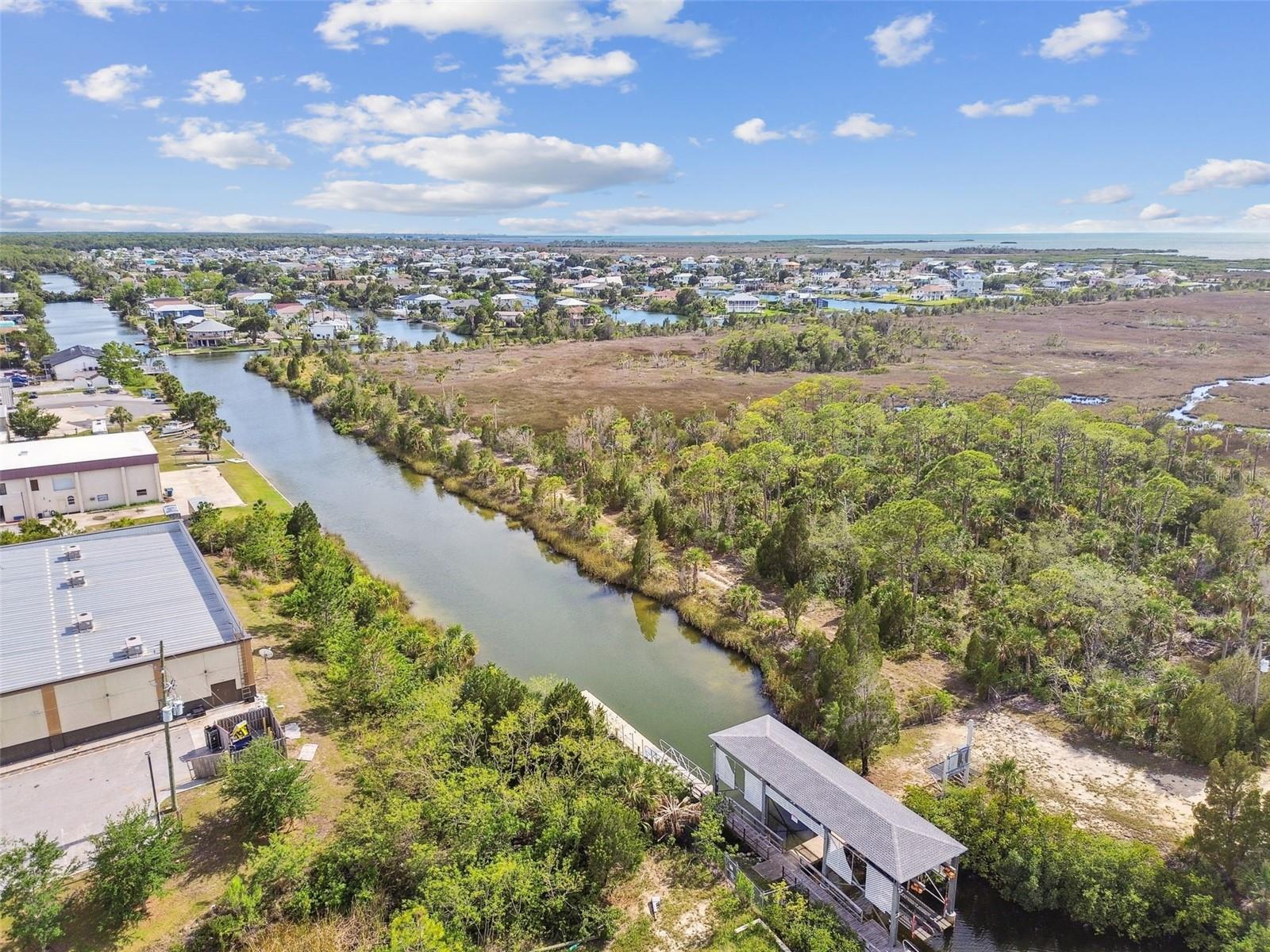 Listing photo id 46 for 3227 Rose Arbor Drive
