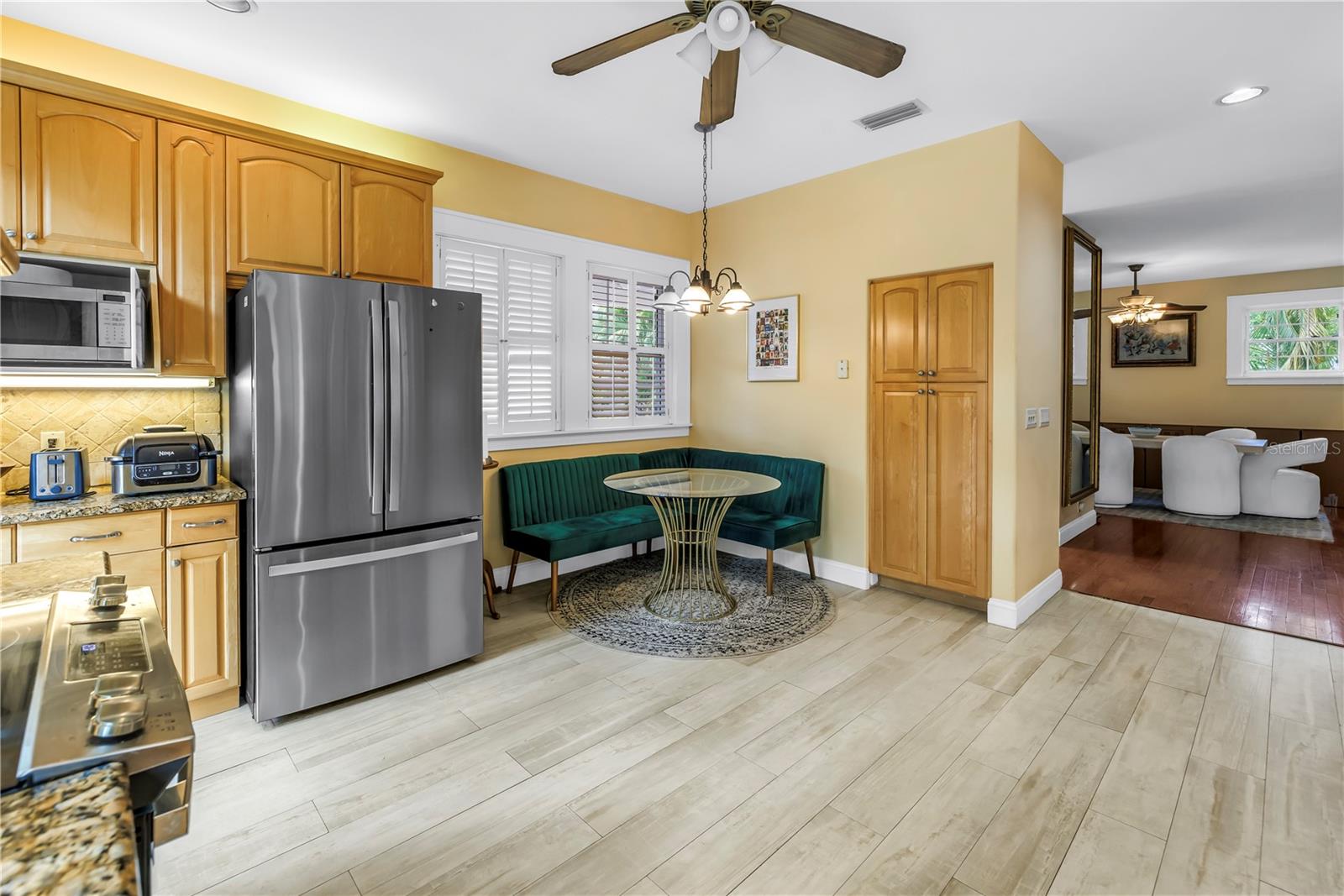 Image 13 of 77 For 546 26th Avenue N