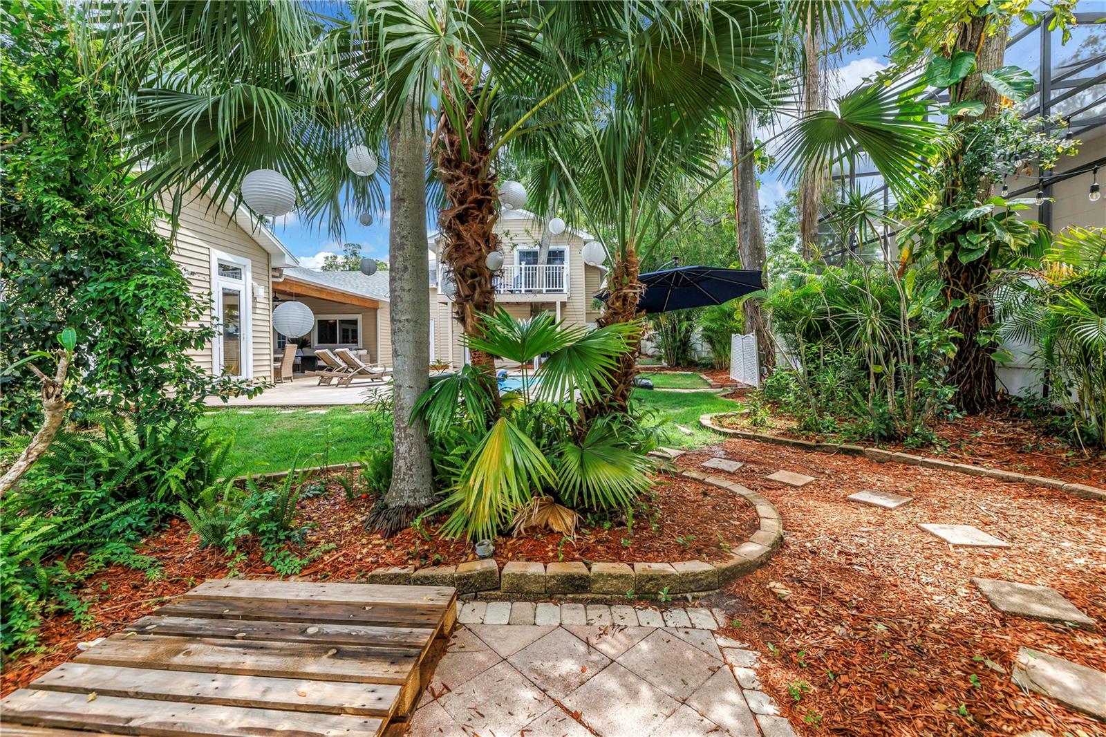 Image 53 of 77 For 546 26th Avenue N