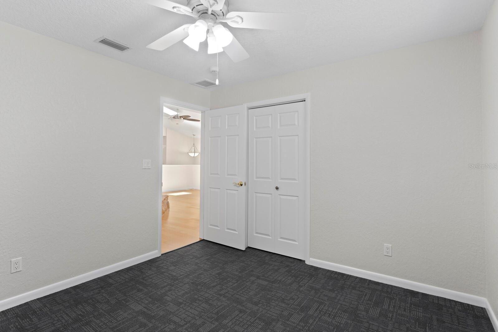 Image 35 of 91 For 80 Sycamore Court