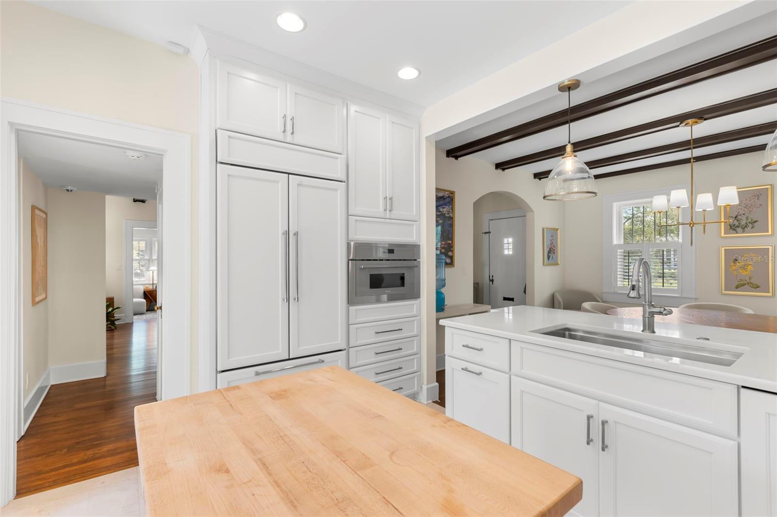 Image 19 of 63 For 455 18th Avenue Ne
