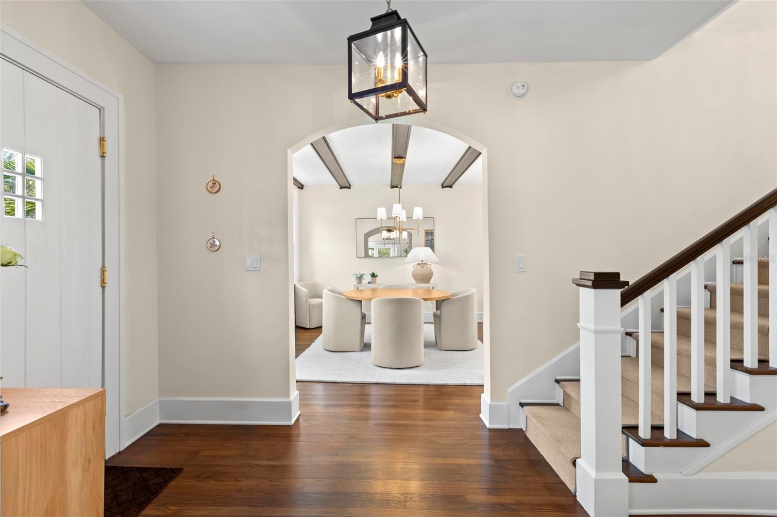 Image 3 of 63 For 455 18th Avenue Ne