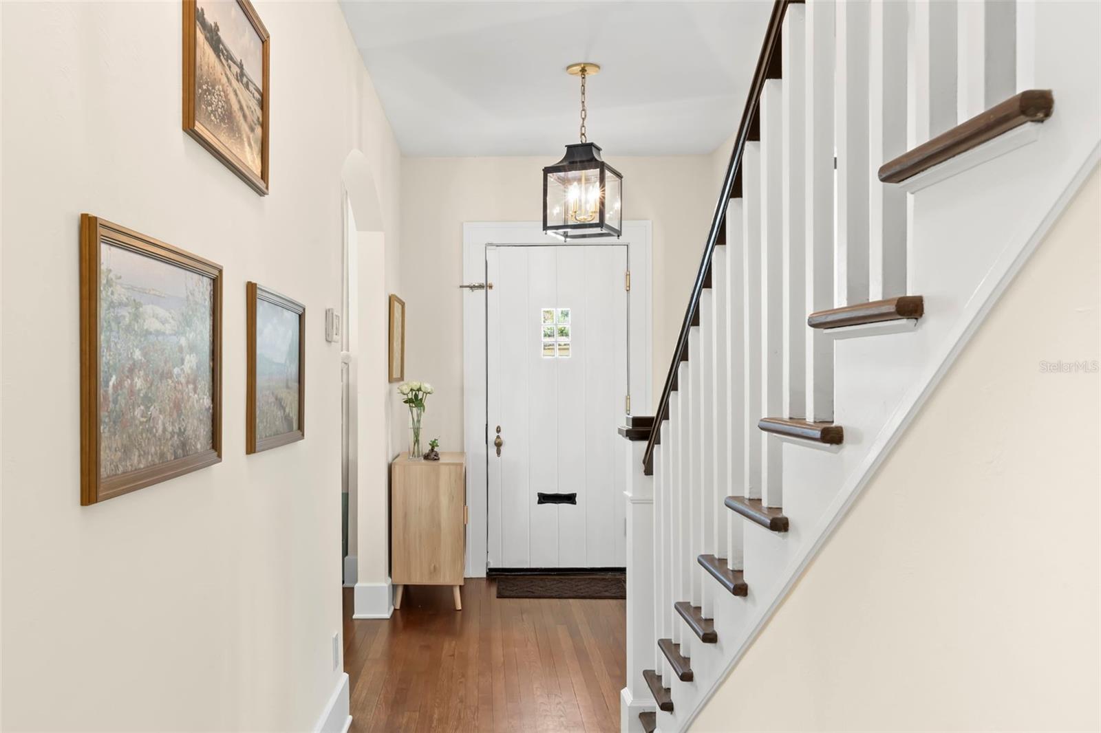 Image 4 of 63 For 455 18th Avenue Ne