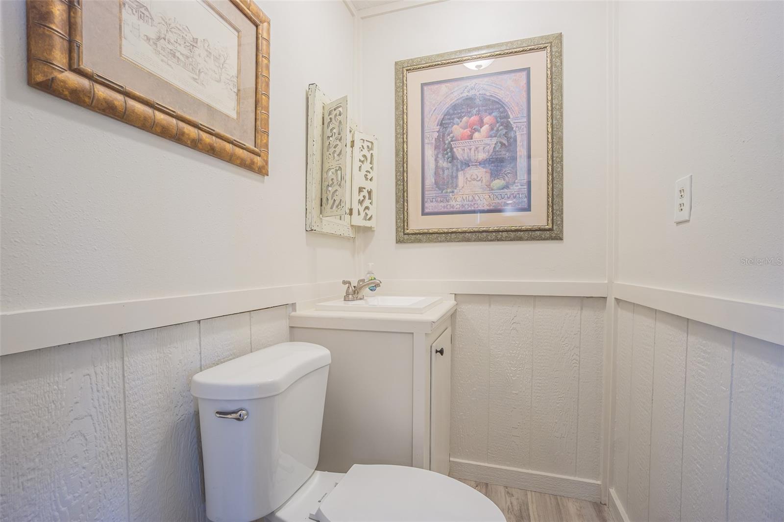Image 16 of 33 For 402 12th Street Sw