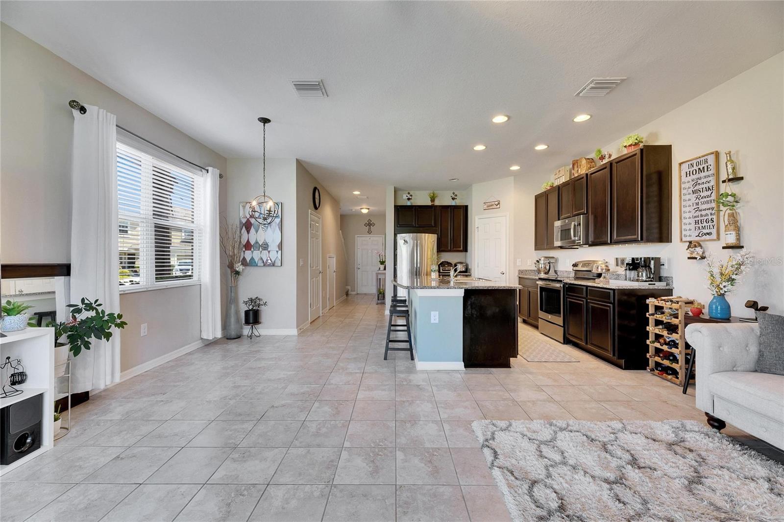 Image 13 of 59 For 6907 Holly Heath Drive