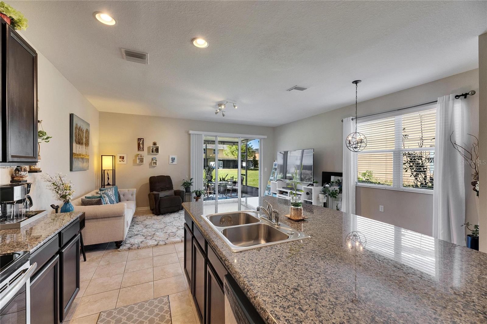 Image 15 of 59 For 6907 Holly Heath Drive