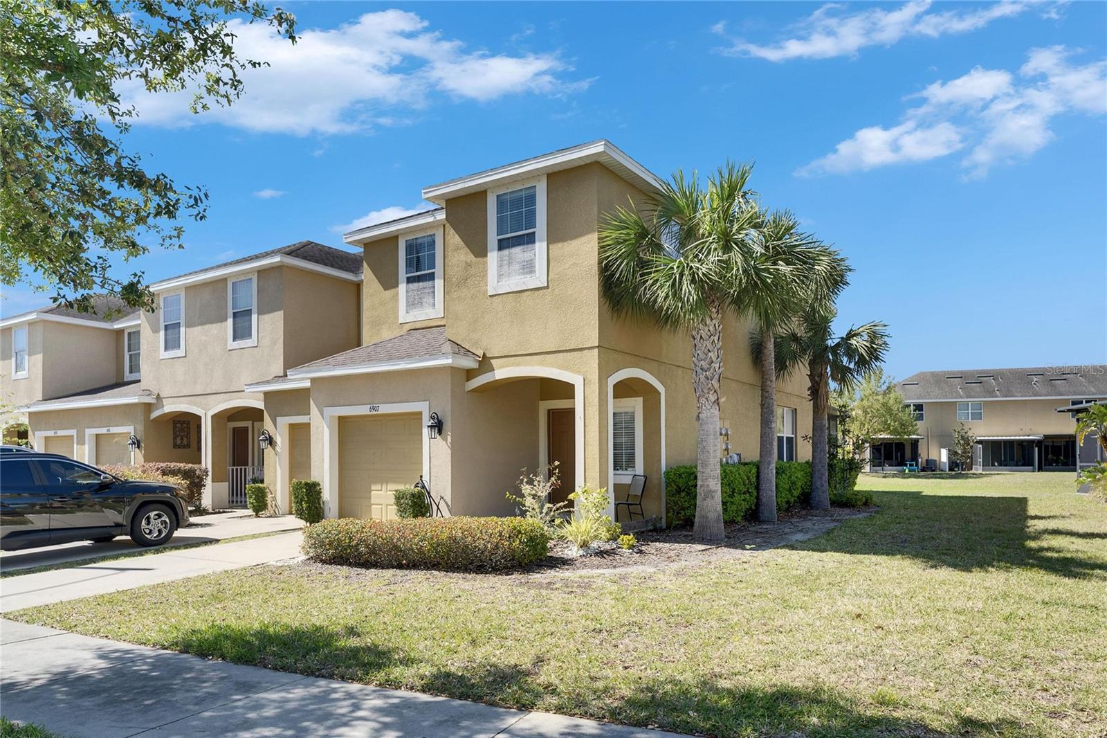 Image 5 of 59 For 6907 Holly Heath Drive