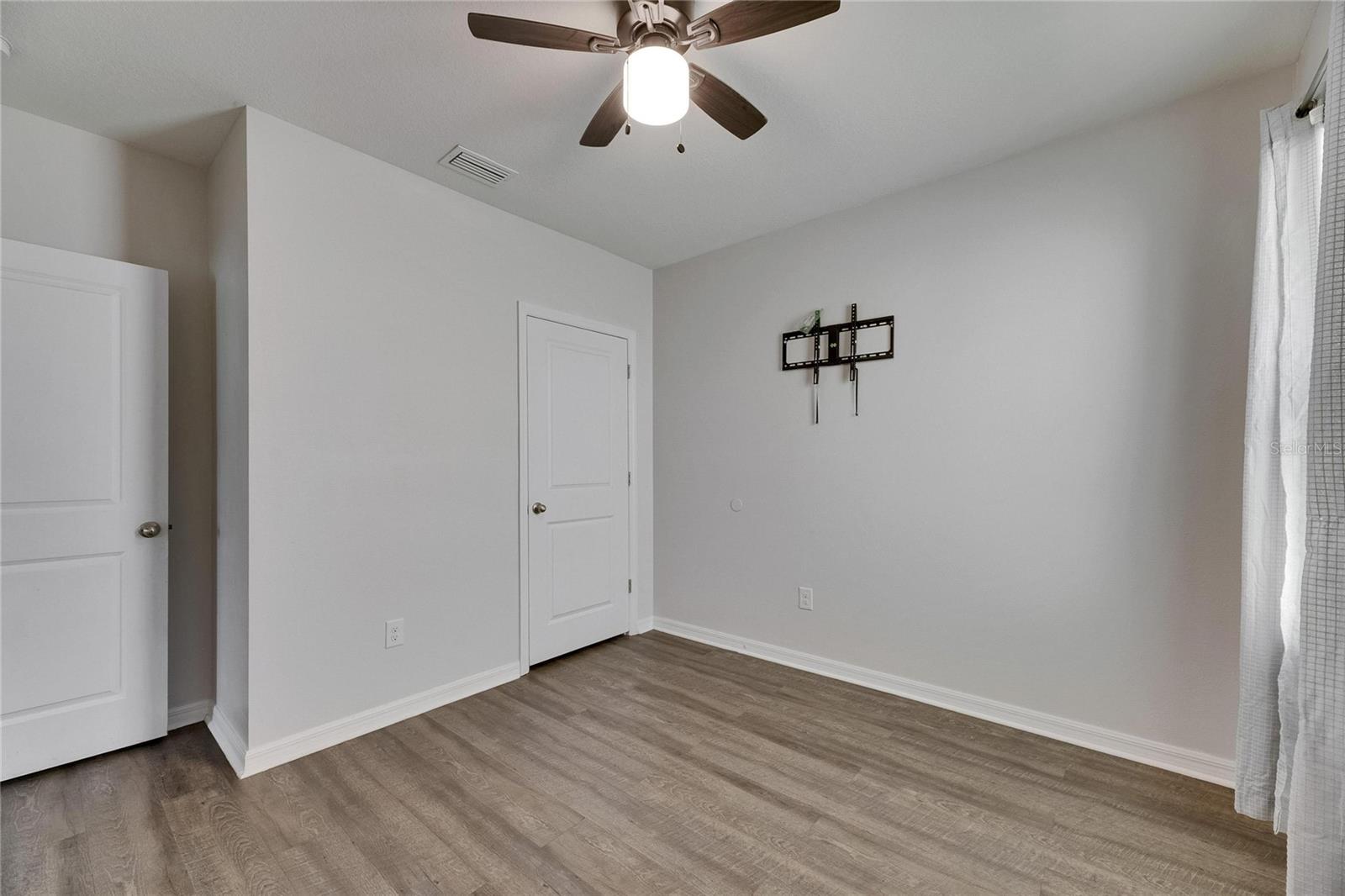 Image 11 of 64 For 10626 Park Meadowbrooke Drive