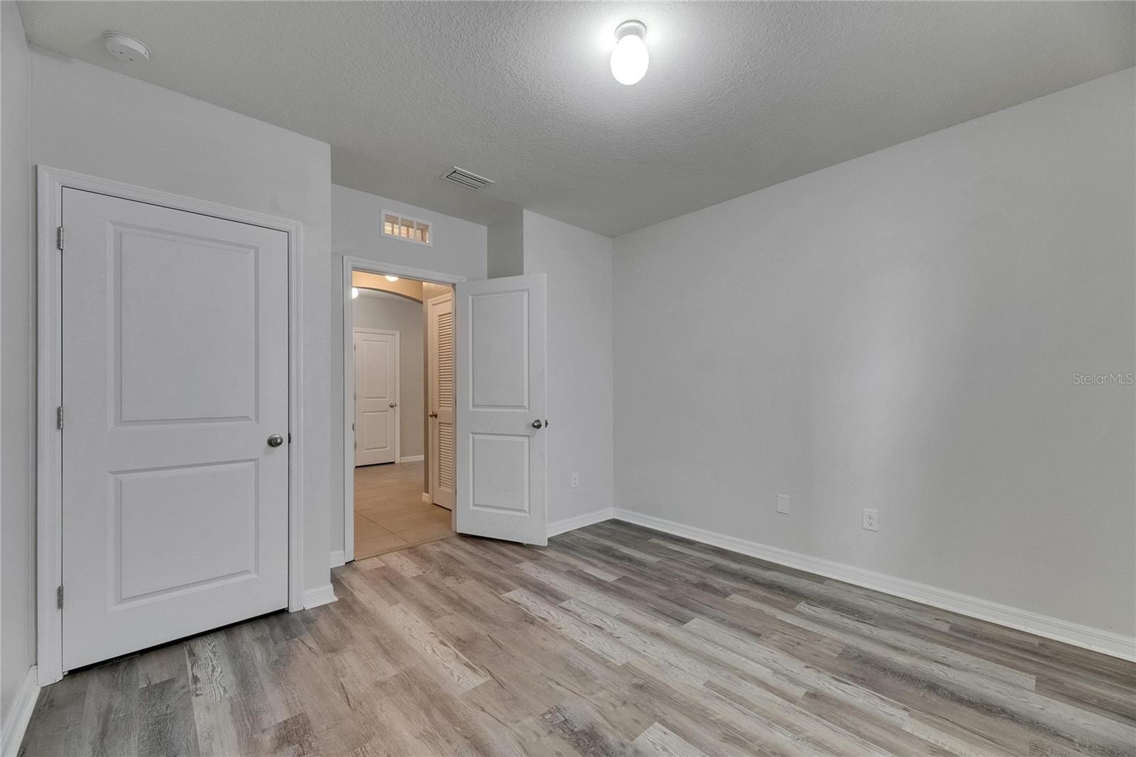 Image 18 of 64 For 10626 Park Meadowbrooke Drive