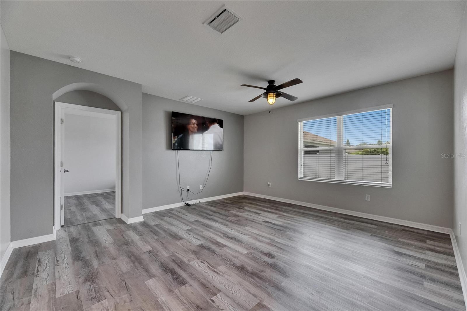 Image 21 of 64 For 10626 Park Meadowbrooke Drive