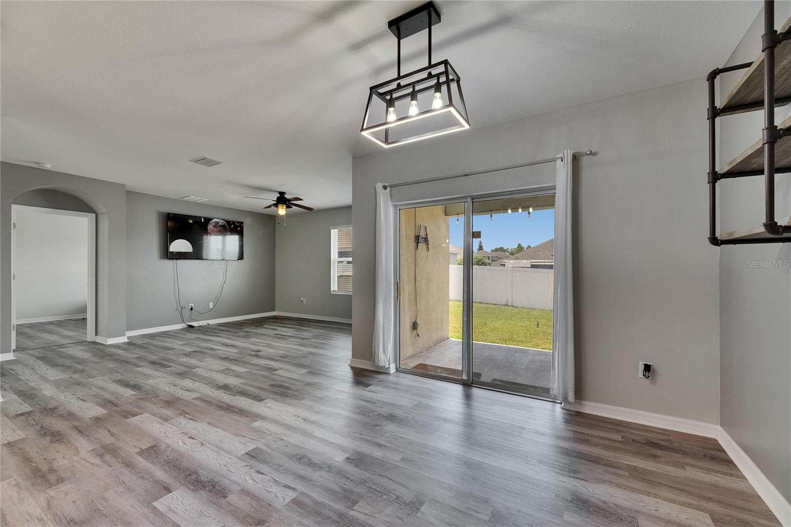 Image 27 of 64 For 10626 Park Meadowbrooke Drive