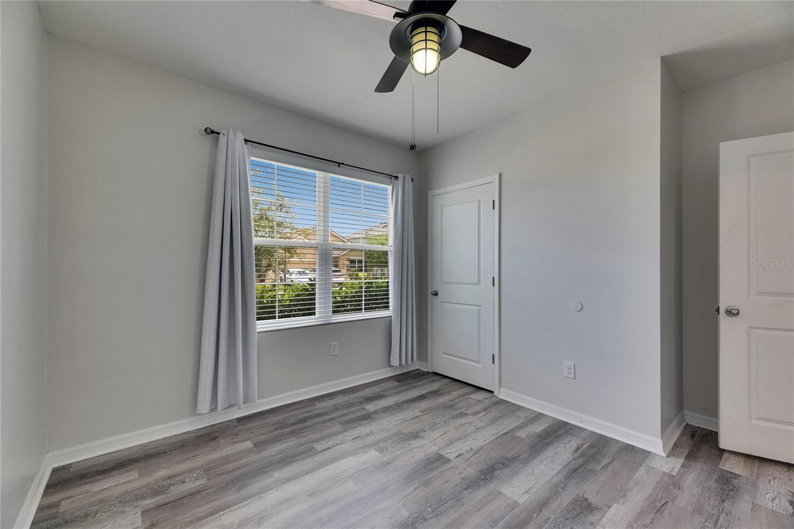 Image 6 of 64 For 10626 Park Meadowbrooke Drive
