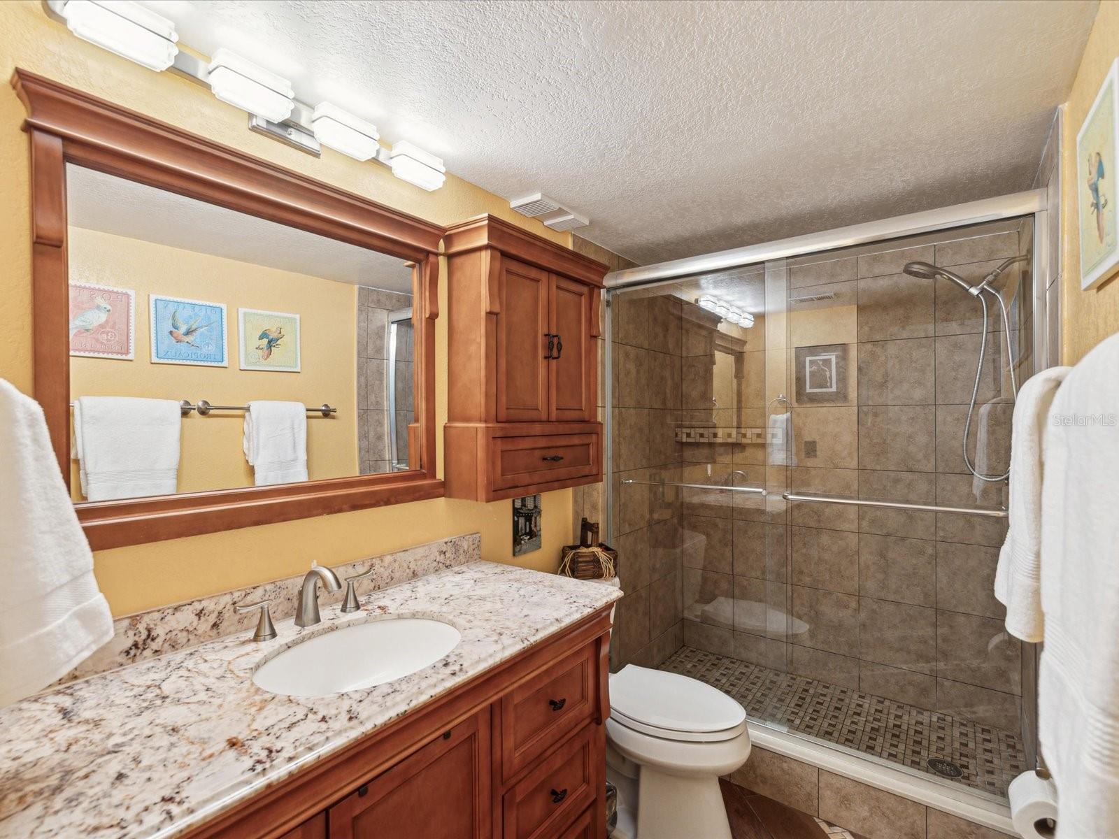 Image 9 of 23 For 5729 Calais Boulevard N 6
