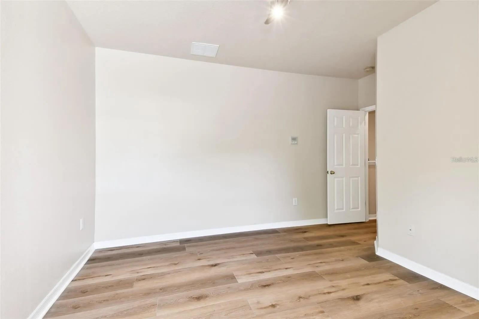 Image 42 of 57 For 16143 Colchester Palms Drive