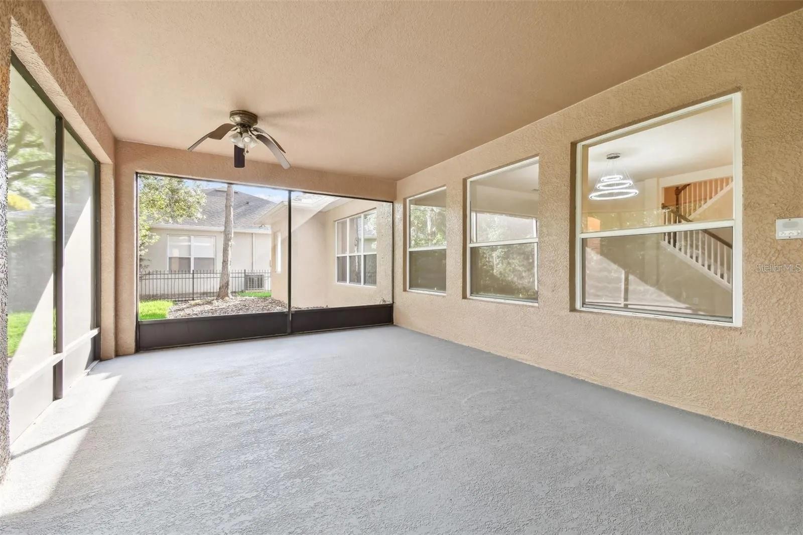 Image 47 of 57 For 16143 Colchester Palms Drive