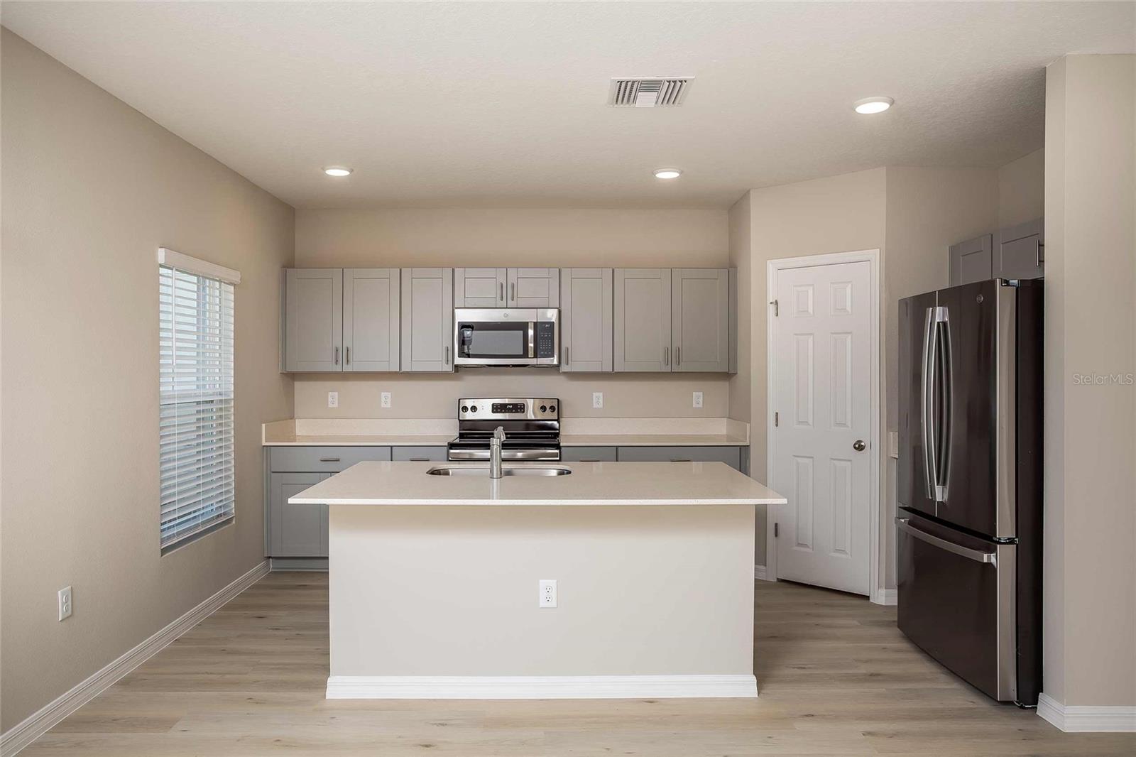 Image 2 of 20 For 1205 Tidal Street